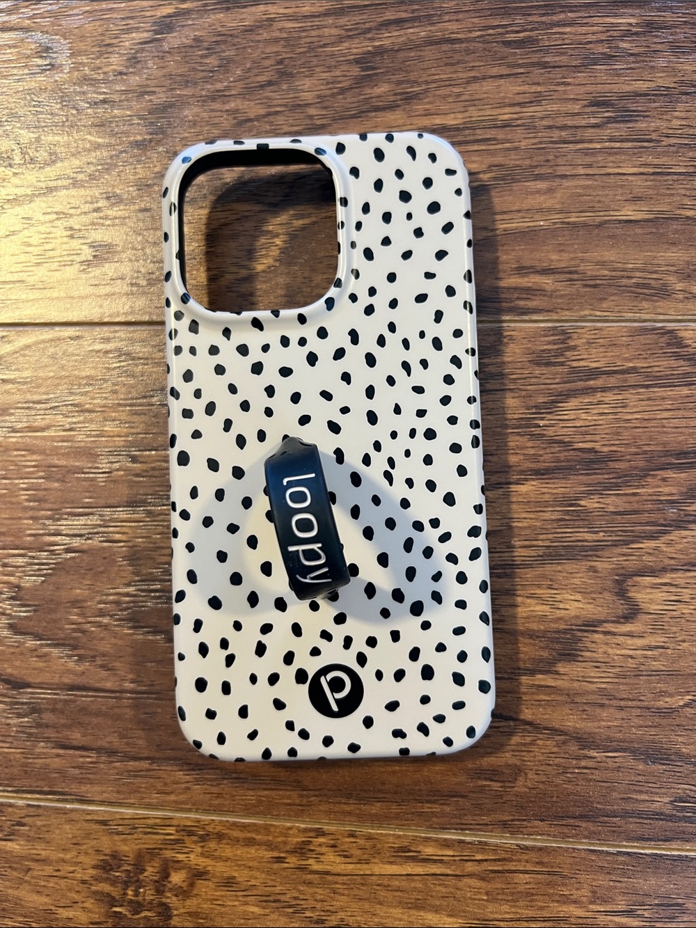 Loopy case for iPhone 13 Pro, righty, mocha dot, in great condition, barely used